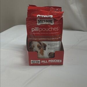 NIB Milk-Bone Pill Pouches Dog Treats, Bacon Flavor, 6 Ounce (Pack of 5 bags)